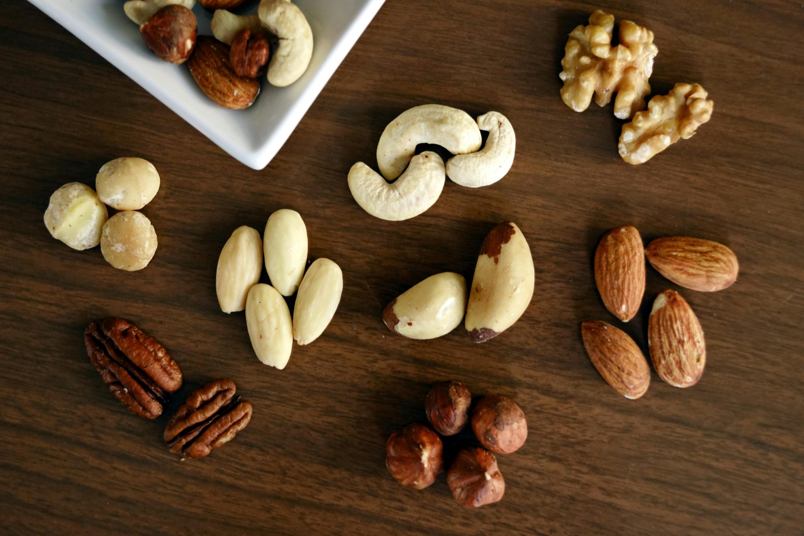 fat-burning foods - nuts and seeds
